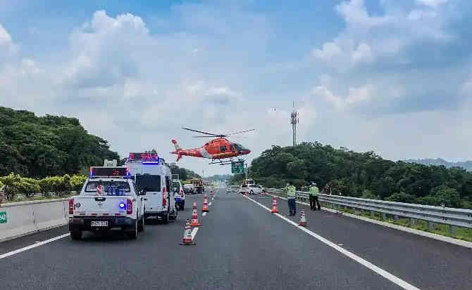 灞桥区高速公路汽车救援案例